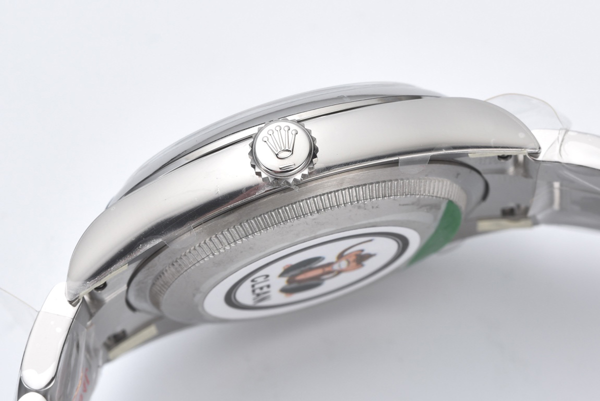 Oyster Perpetual 36mm Green Dial 126000